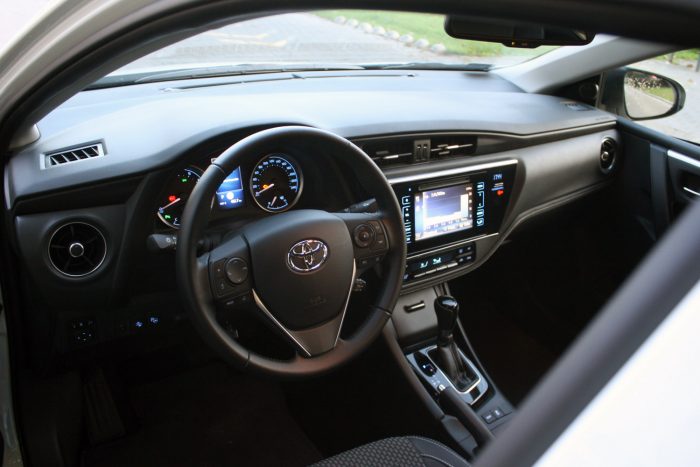 Mit tudhat egy Toyota Corolla, amit a többiek nem? 68 Sokat javult a minőségérzet a modellfrissítéssel, rá is fért