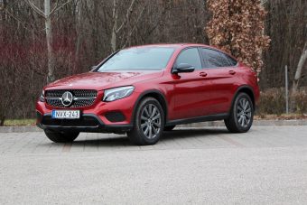 A divatterepjárók evolúciós csúcsa Mercedes-módra