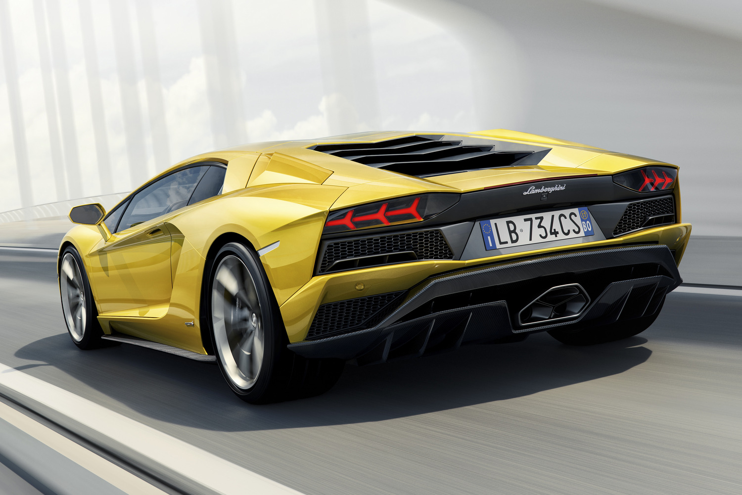 Még tökéletesebb lett a Lamborghini Aventador 1