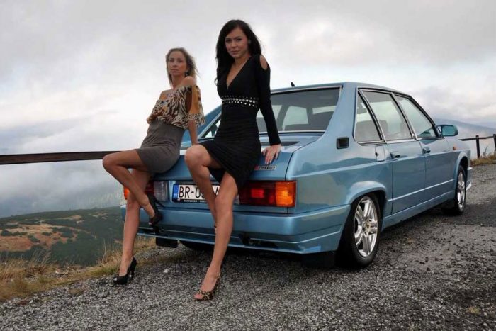 Újra gyártják a kommunizmus luxusautóját? 1 tatraJÓ