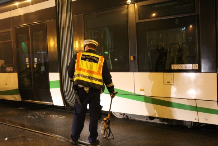 villamos_baleset_027