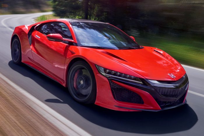 Ezek a leginkább környezetbarát luxusautók 4 Acura NSX - Luxury Green Car of the Year