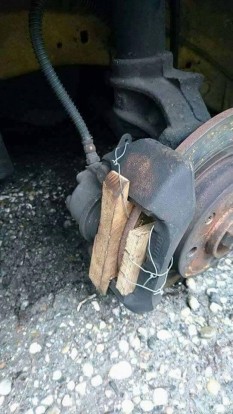 Elsírta magát a szerelő, amikor ezt meglátta 2 Vajon mire gondolt a költő?