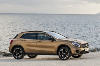 Mercedes GLA: krómban újult a crossover 59