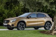 Mercedes GLA: krómban újult a crossover 64