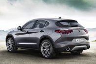 Limitált szériával nyit az Alfa Stelvio 12