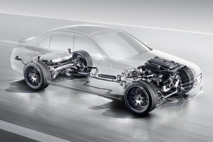 Ezek a leginkább környezetbarát luxusautók 2 Mercedes-Benz C350e - Connected Green Car of the Year