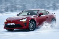 Megújult a Toyota GT86 23