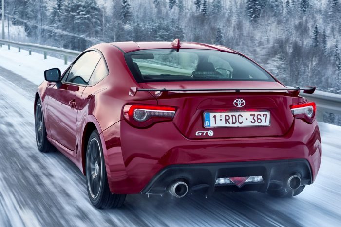 2017-toyota-gt86-dynamic-51