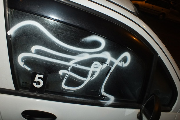 Autókat is lefújt a józsefvárosi graffitis