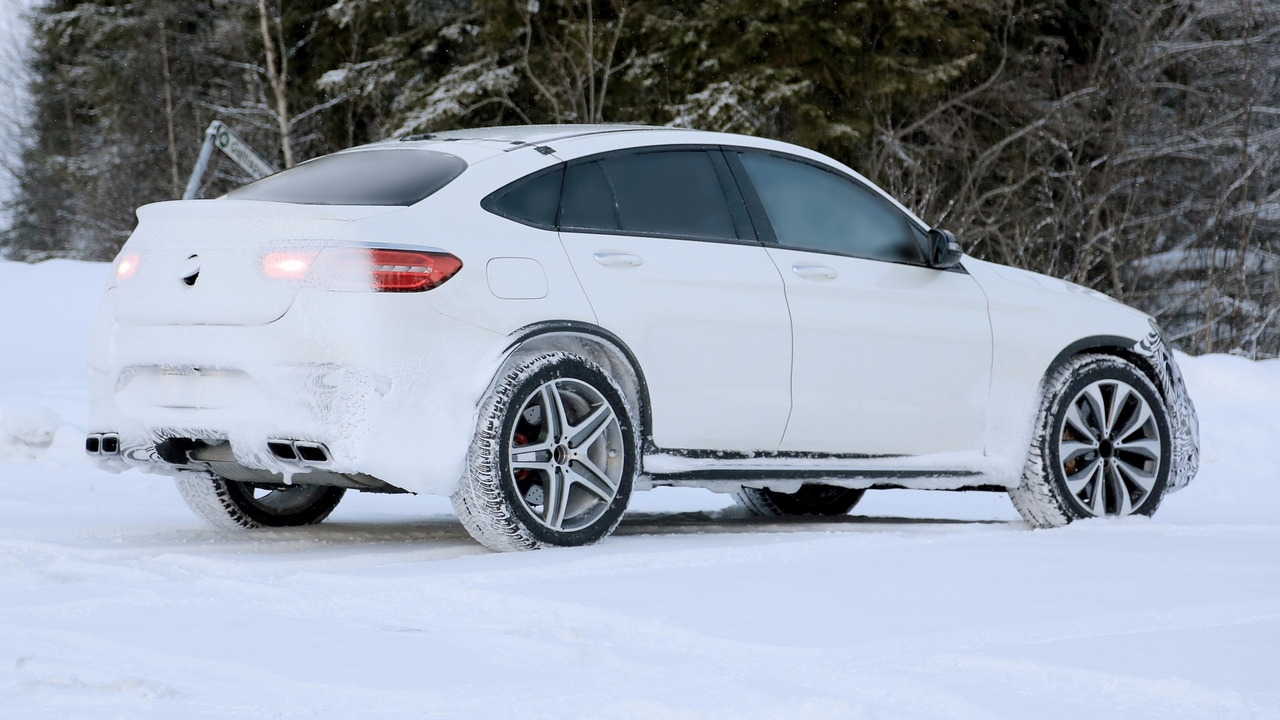 500 lovas terepkupéval készül a Mercedes 1