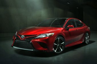 Nagypapaszedánból csináltak sportlimuzint