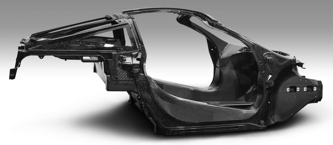 Vadonatúj McLaren modell jön