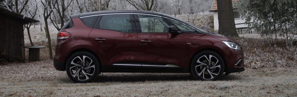 Színes francia családi, 14 éven felülieknek nem ajánlott