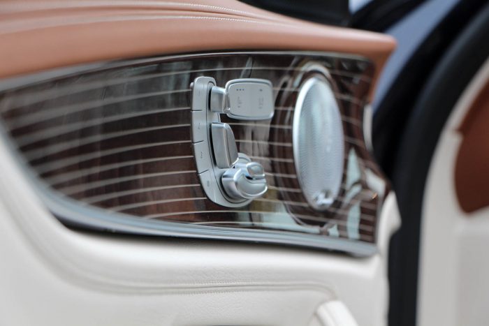 Ez most a Mercedes kombik netovábbja 2 A Designo belső fényűzően pazar