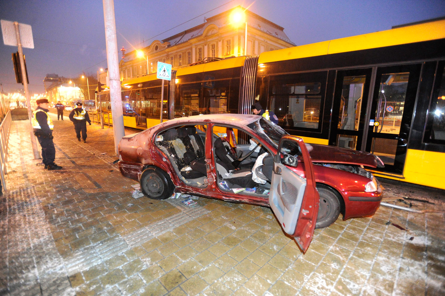 D__MI20170110002 | Vezess | Vezess