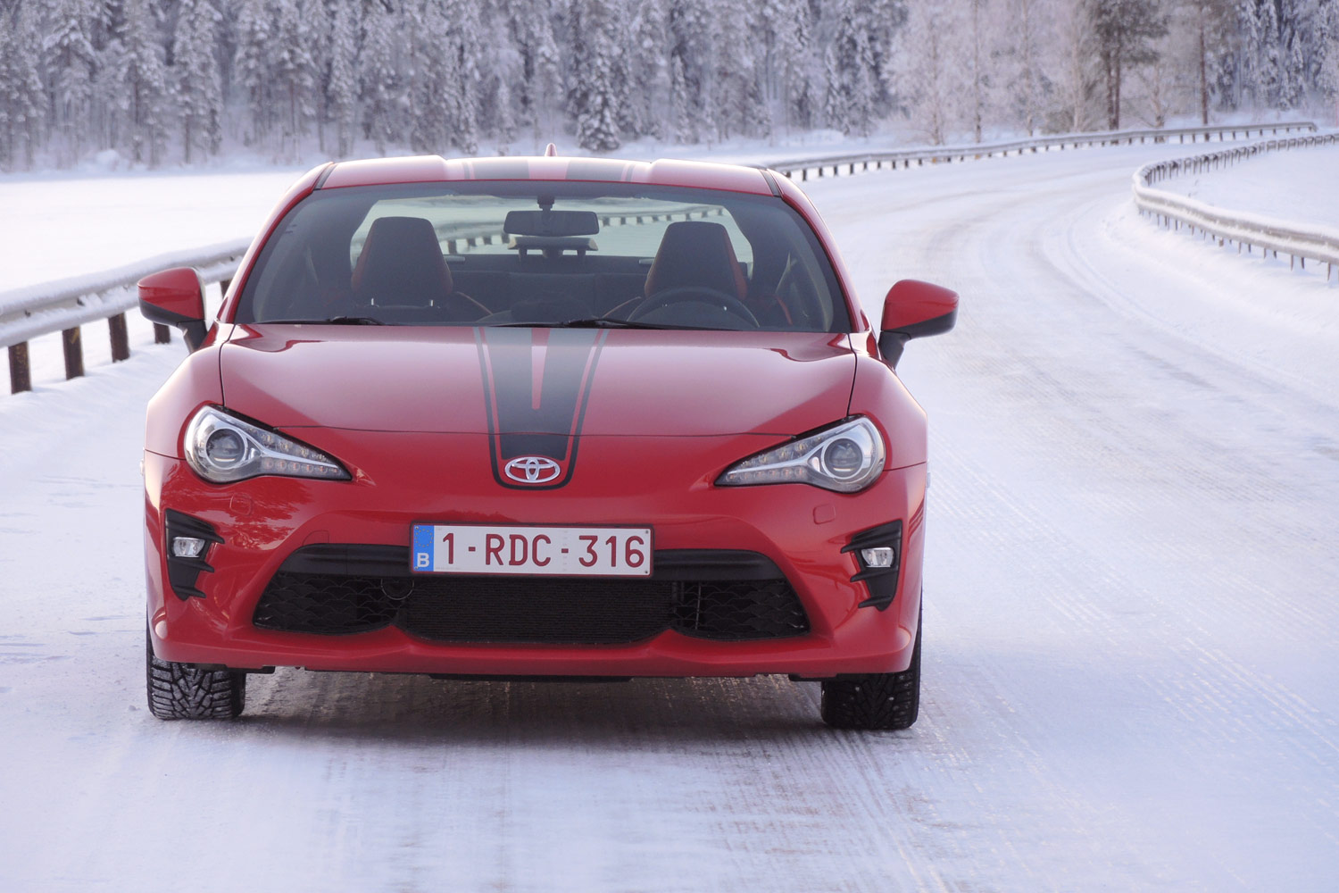 GT86, az elérhető élményautó 6