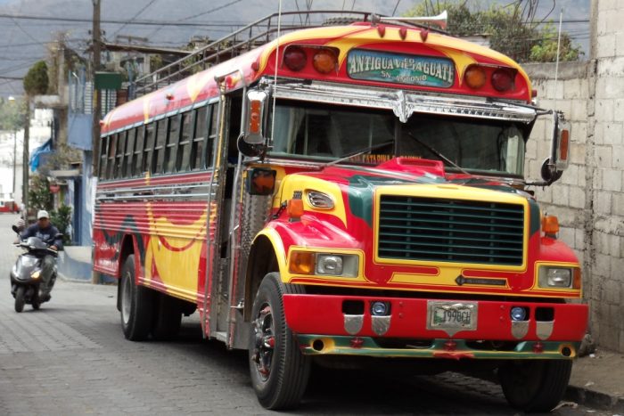 Csirkebuszként élednek újjá az amerikai iskolabuszok