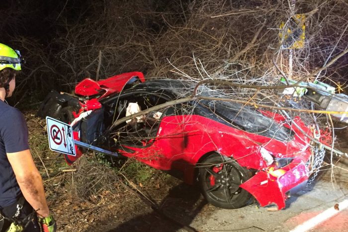 Részegen vezette a Ferrarit, borítékolható volt az eredmény