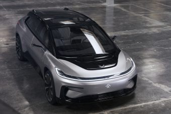 Már rendelhető az 1000 lóerős luxusegyterű