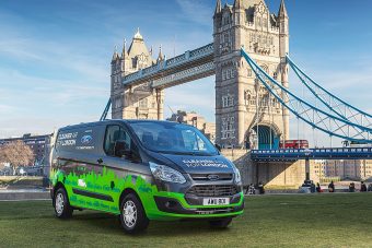 Transitokkal küzd London levegőjéért a Ford