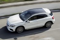 Mercedes GLA: krómban újult a crossover 90