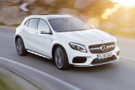 Mercedes GLA: krómban újult a crossover 121