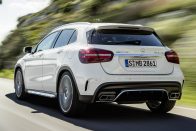 Mercedes GLA: krómban újult a crossover 124