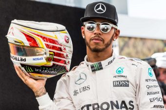 F1: Tervezd meg Lewis Hamilton sisakját!