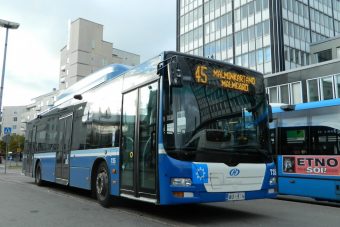 Biogázzal hajtják a buszokat a finn fővárosban