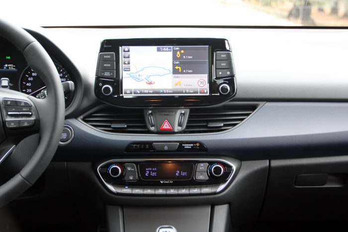 Hyundai, ahogyan a vásárlók szeretik 4 Használhatóságot nagyban elősegíti a különálló klímapanel