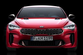 Ilyen motorok lesznek a Kia csúcsszedánjában