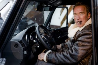 Ki nem találnád, mivel jár mától Schwarzenegger