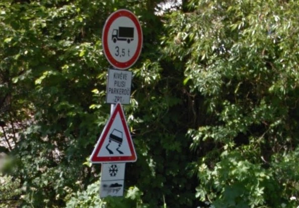 KRESZ-táblák, amikre figyelned kell télen 5 kresz tábla hó