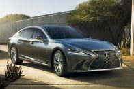 Lexus LS: fiatalítókúra vezérigazgatóknak 20