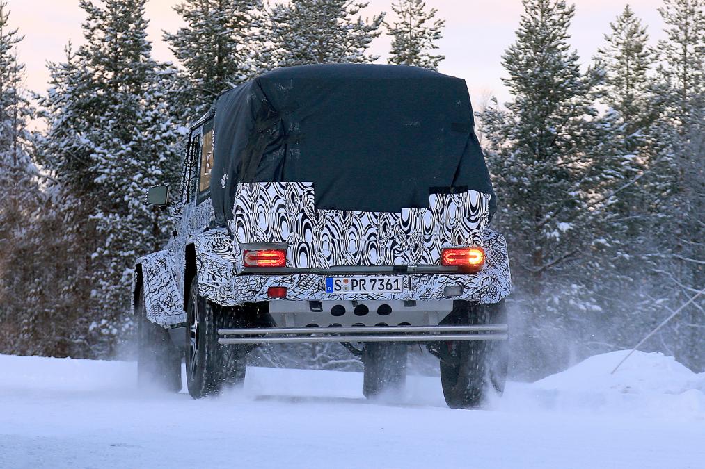 Iszonyatos luxus-pickup a Mercedestől 11