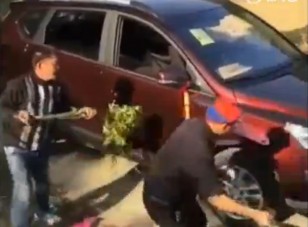 Szürreális rituáléval avatják fel az új autót