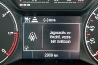 Új arc a régi testen: Opel Zafira 90