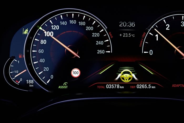 Akkor is lassítana az autód, ha nem akarod