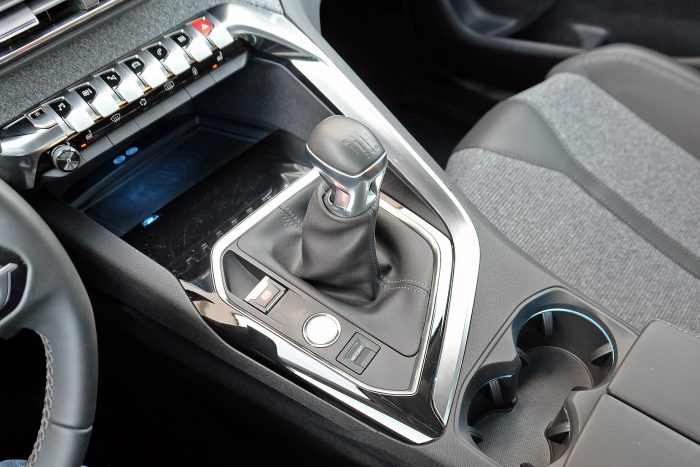 Peugeot 3008 – az alakváltó 4 A váltó lehetne pontosabb is