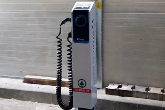 Itt is töltheted a villanyautódat bevásárlás közben