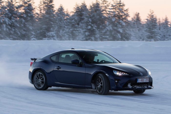GT86, az elérhető élményautó 7 Az önzáró differenciálműnek hála könnyedén táncba vihető a GT86 fara