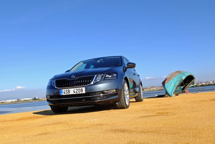 Élőben barátságosabb a törtszemű Skoda Octavia 2 01