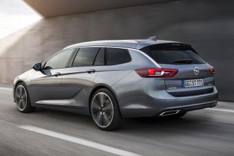 Gyönyörű az új puttonyos Opel Insignia