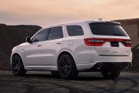 Dodge Durango SRT: versenytempó hat főre 49