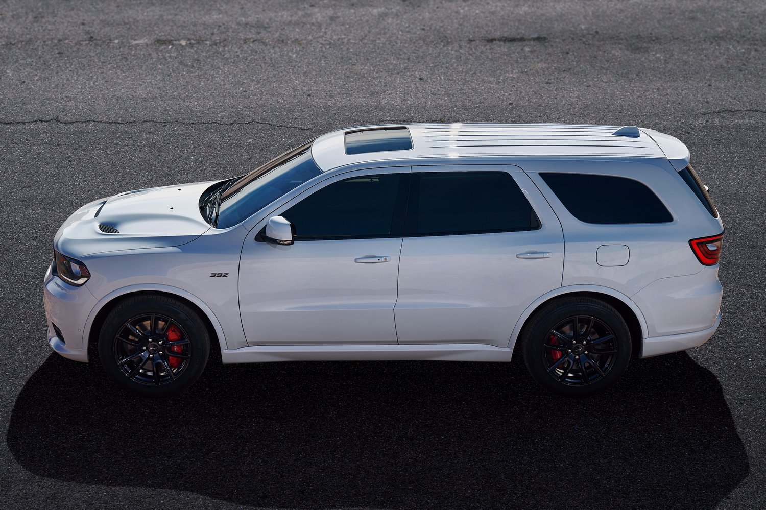 Dodge Durango SRT: versenytempó hat főre 25