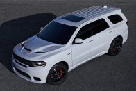 Dodge Durango SRT: versenytempó hat főre 55