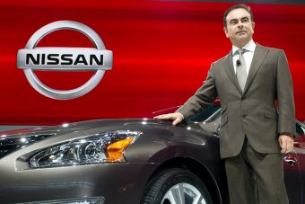 Szabadlábra került, de nem szabad Carlos Ghosn