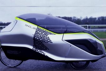 Újjászületett a nyolcvanas évek egyik legfurcsább járműve