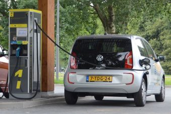 Hamarosan a Shellnél is tankolhatunk áramot